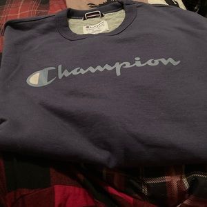 Men’s Champion Sweatshirt